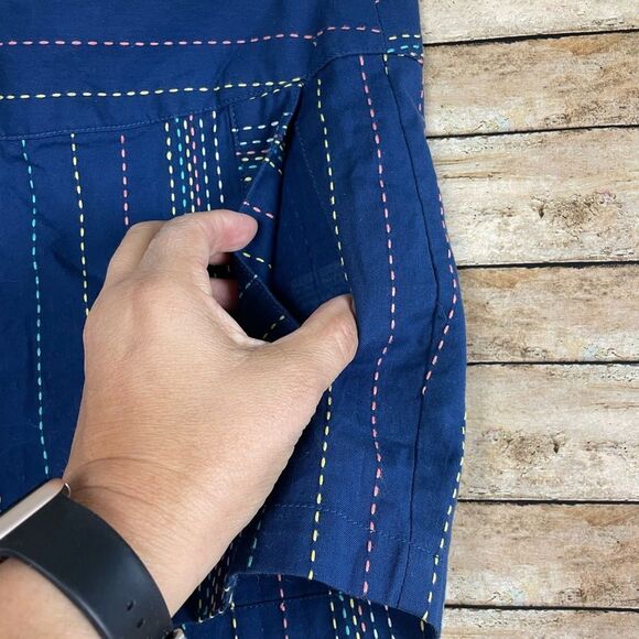 Tulle Navy Shorts Multicolor Thread Design sz 4 - Picture 3 of 4